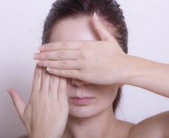 超恥ずかしい鼻の頭のニキビの原因と最短で治す６の方法